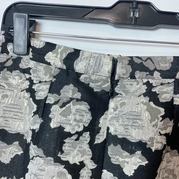 Adrienne Vittadini Floral Straight & Pencil A-line Skirt Womens Size 2 Black - Picture 7 of 9